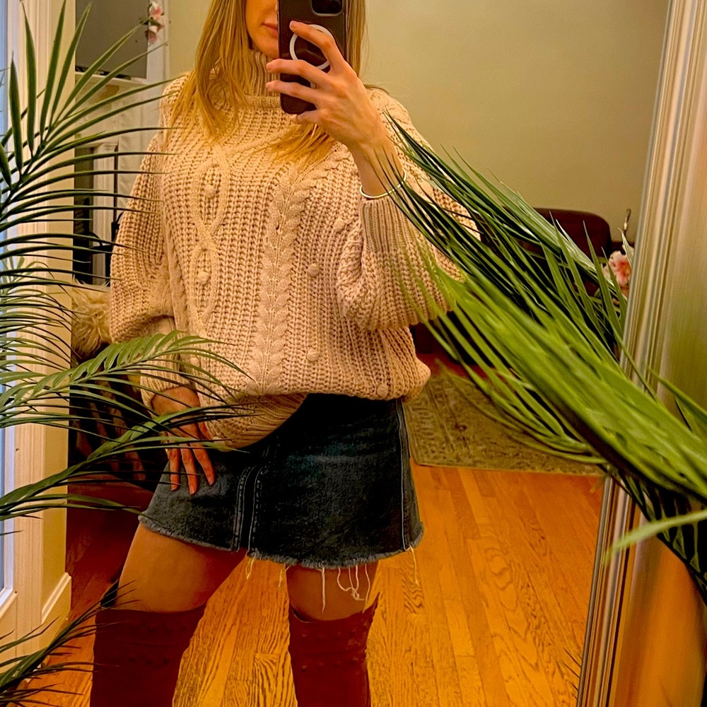 Chunky sweater size small